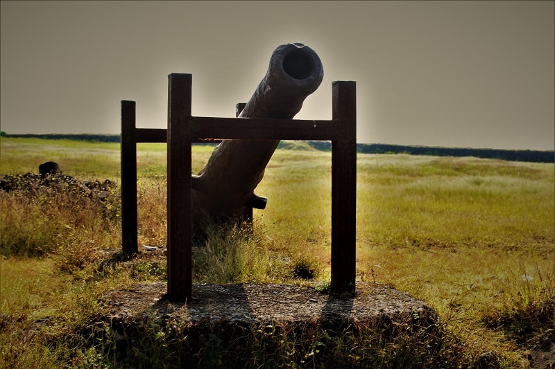 Cannons at Korigad Fort