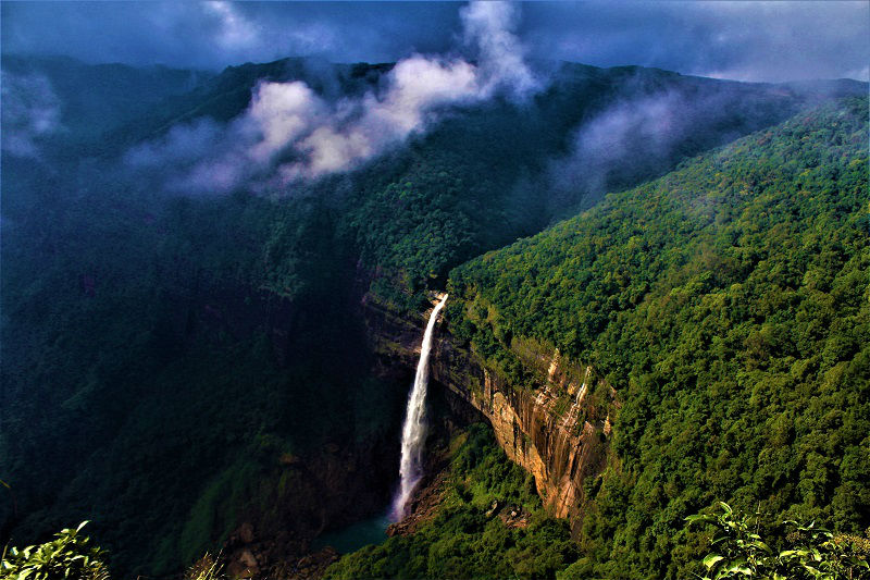 Nohkalikai Falls cherrapunji