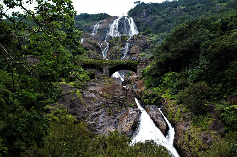 Railway bridge Dudhsagar Waterfall